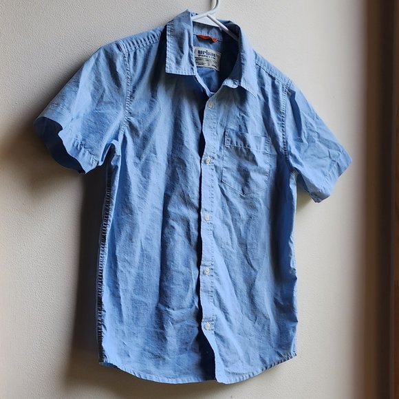 Urban Pipeline Blue Shortsleeve Button Down Shirt Size Medium - Picture 2 of 12